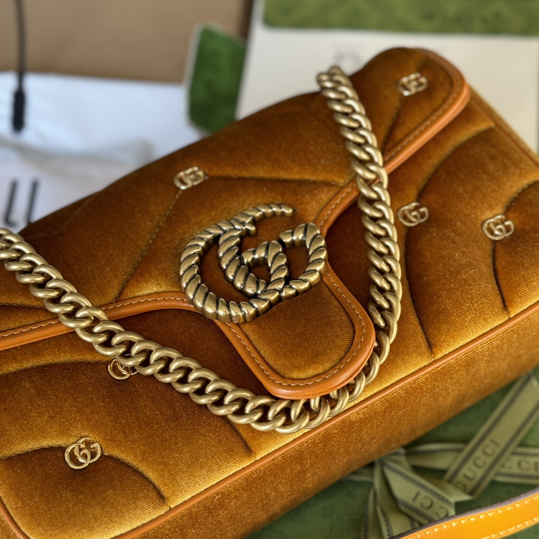 Gucci Satchel Bags